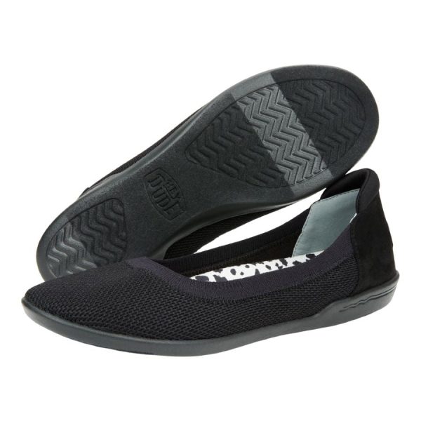 40740-001_SAVANNAH_SLIP_CLASSIC_BLACK_PAIR_BOTTOM-1