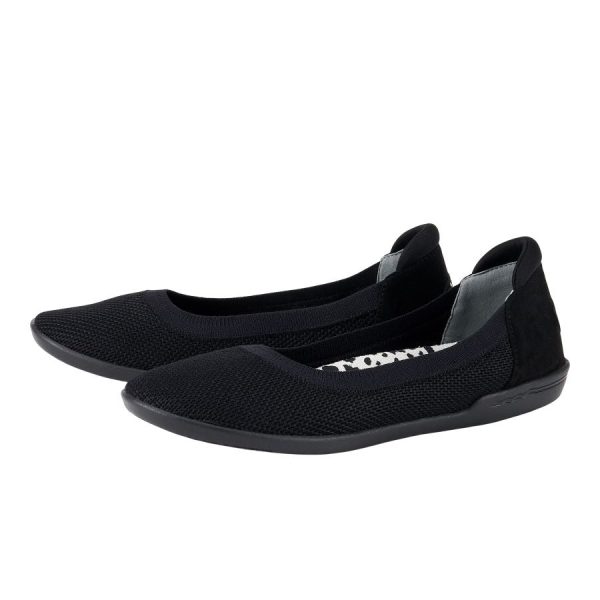 40740-001_SAVANNAH_SLIP_CLASSIC_BLACK_PAIR_SIDE-1