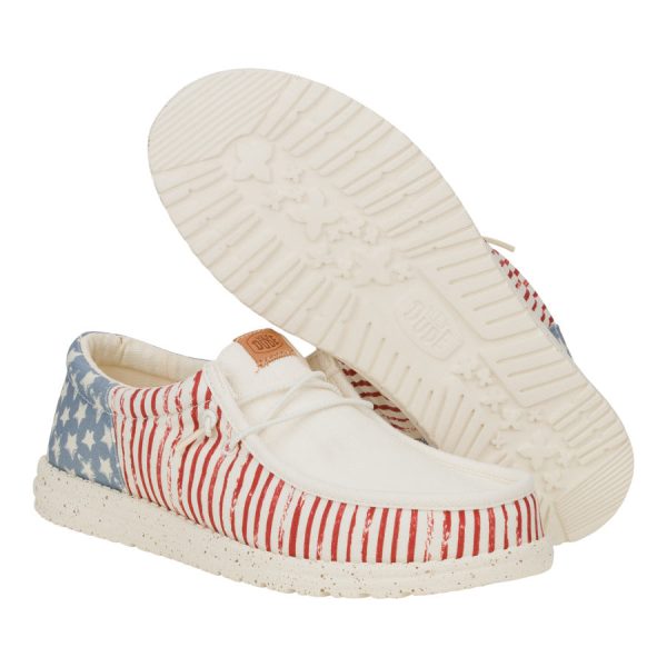 43633-9CW_WALLYFUNKAMERICANASTARS_AMERICANFLAG_PAIR_BOTTOM_conversion1-1